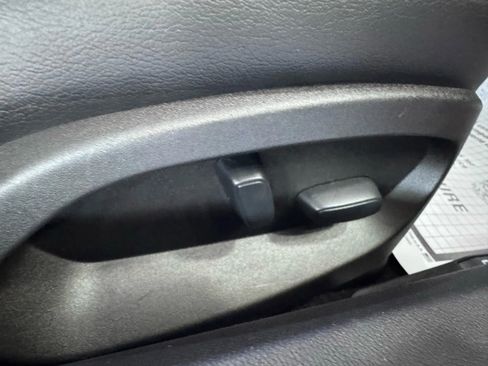 Used 2019 Chevrolet Corvette Stingray Coupe w/ 1LT image 15