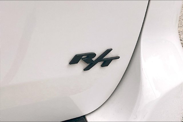 Used 2021 Dodge Durango R/T w/ Blacktop Package RWD image 12