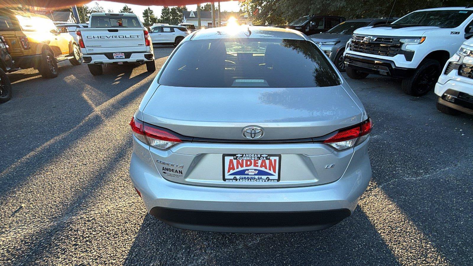 Used 2026 Toyota Corolla LE FWD image 9