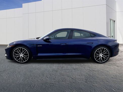 Used 2025 Porsche Taycan image 2