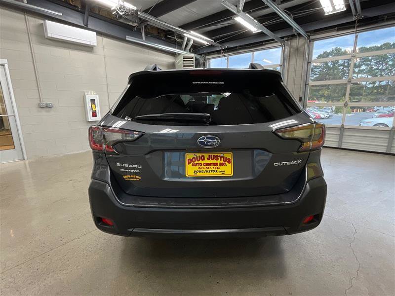 Used 2023 Subaru Outback Premium w/ Popular Package #1 AWD/4WD image 4