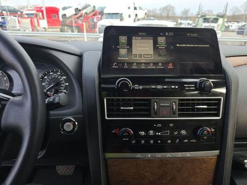 Certified 2024 Nissan Armada SL w/ Captain's Chairs Package image 3