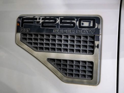 Used 2008 Ford F250 XLT image 38