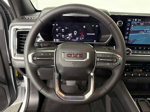 New 2026 GMC Canyon Elevation w/ Convenience Package image 42