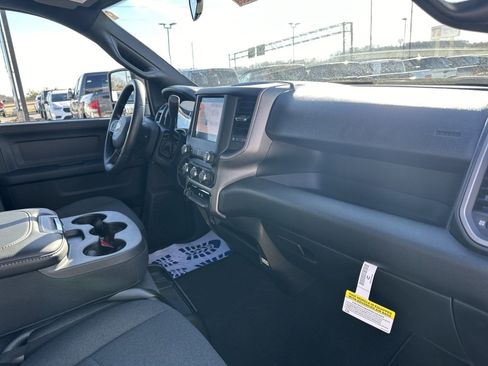 New 2024 RAM 2500 Tradesman w/ Chrome Appearance Group image 31