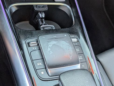 Used 2021 Mercedes-Benz GLA 250 image 21