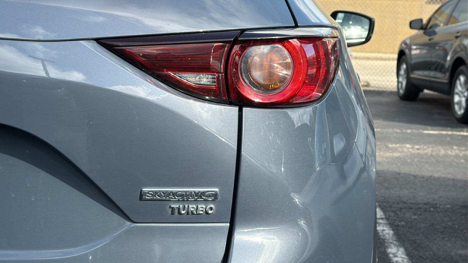 Used 2021 MAZDA CX-5 Carbon Edition FWD image 17