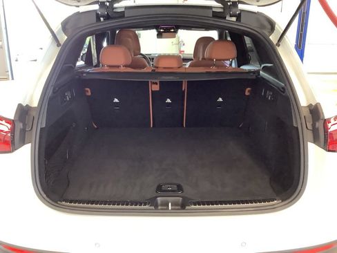 Used 2023 Mercedes-Benz GLC 300 4MATIC image 22