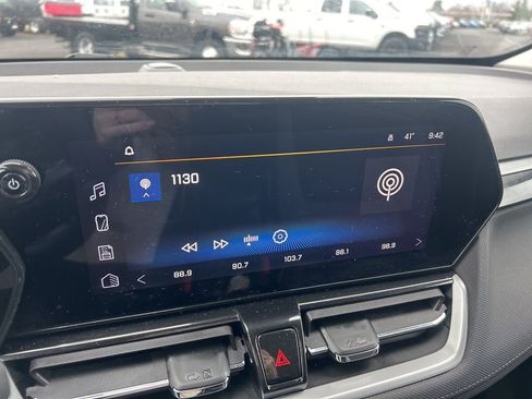 Used 2025 Chevrolet TrailBlazer LT image 11