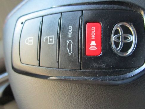 Used 2024 Toyota Corolla SE FWD image 42