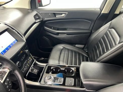 Used 2019 Ford Edge SEL w/ Equipment Group 201A AWD/4WD image 21