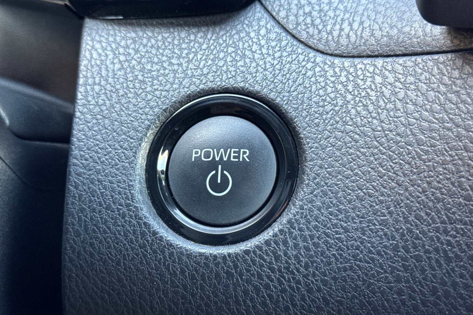 Used 2026 Toyota Camry SE FWD image 22