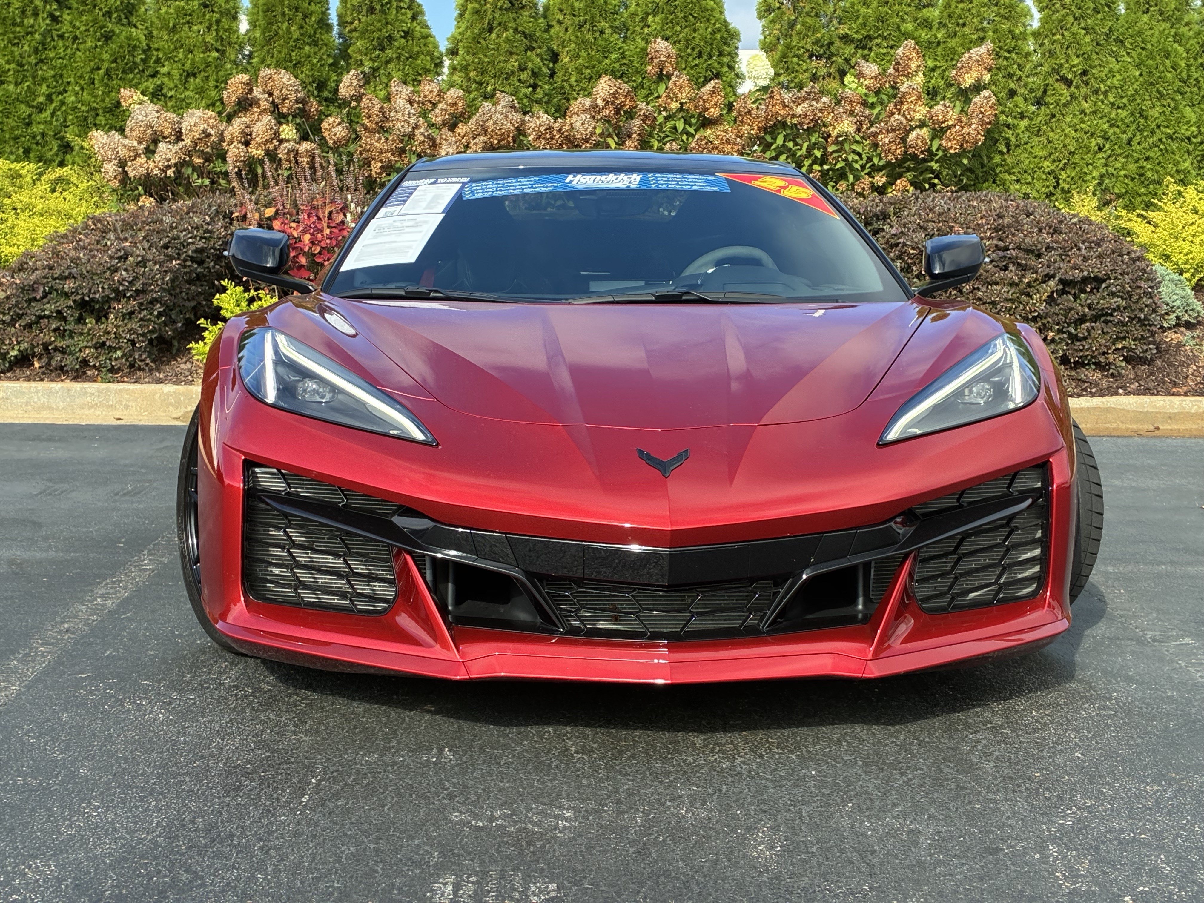 Used 2025 Chevrolet Corvette Z06 RWD image 5