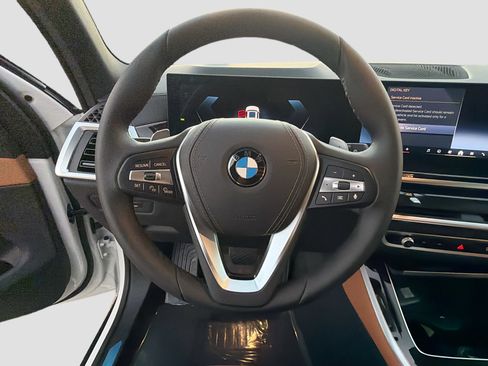 New 2026 BMW X5 xDrive40i image 40