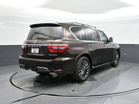 Used 2021 Nissan Armada Platinum w/ Captain's Chairs Package RWD image 8