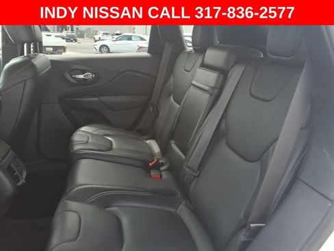 Used 2016 Jeep Cherokee Limited AWD/4WD image 26