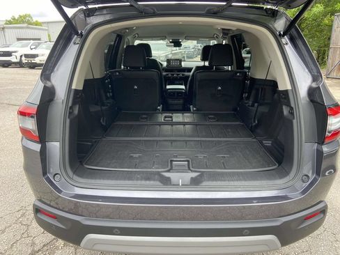 Used 2024 Honda Pilot EX-L image 10
