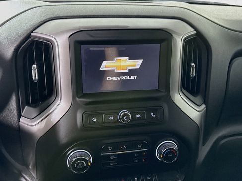Used 2022 Chevrolet Silverado 1500 Custom RWD image 17