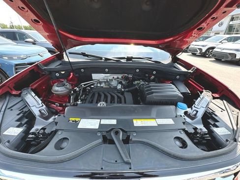 Used 2021 Volkswagen Atlas Cross Sport SE w/ Panoramic Sunroof Package AWD/4WD image 30