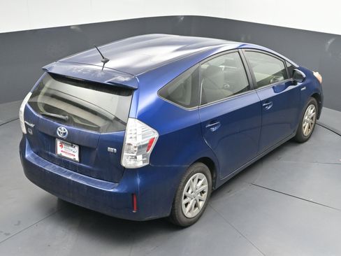 Used 2012 Toyota Prius V Two image 31
