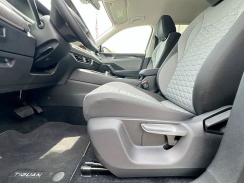 New 2025 Volkswagen Tiguan S image 12