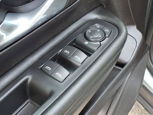 Certified 2024 GMC Terrain SLE image 16