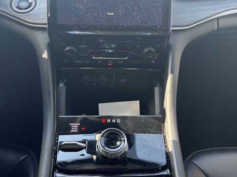 Used 2023 Jeep Grand Cherokee Limited image 14