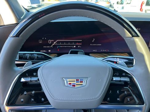Certified 2025 Cadillac Escalade Sport Platinum AWD/4WD image 20