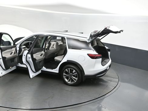 Used 2026 INFINITI QX60 Pure w/ Cargo Package image 51