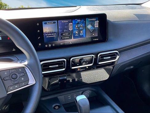New 2026 Nissan Sentra SV w/ SV Convenience Package FWD image 6