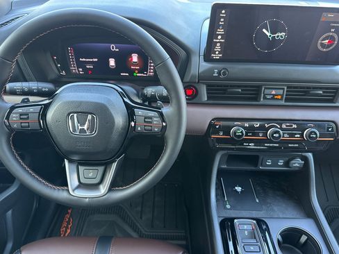 New 2026 Honda Pilot TrailSport image 25