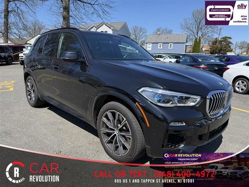 Used 2019 BMW X5 xDrive50i w/ M Sport Package image 1