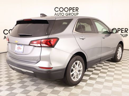 Used 2023 Chevrolet Equinox LT w/ Driver Convenience Package AWD/4WD image 20