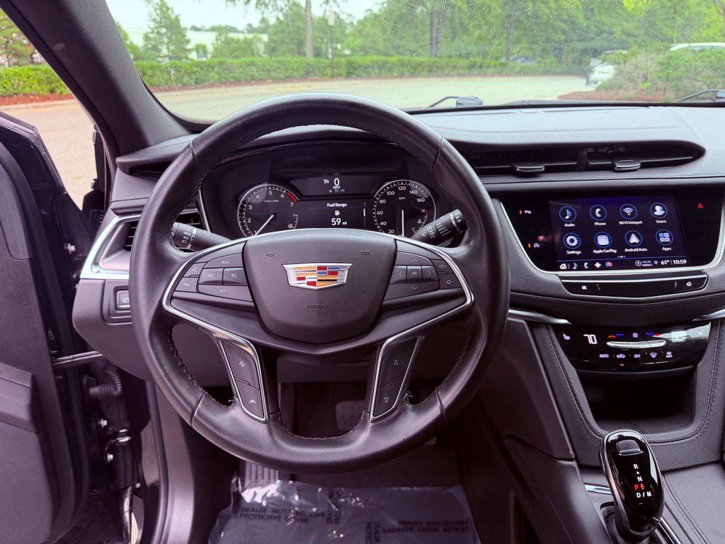 Used 2023 Cadillac XT5 Luxury FWD image 19