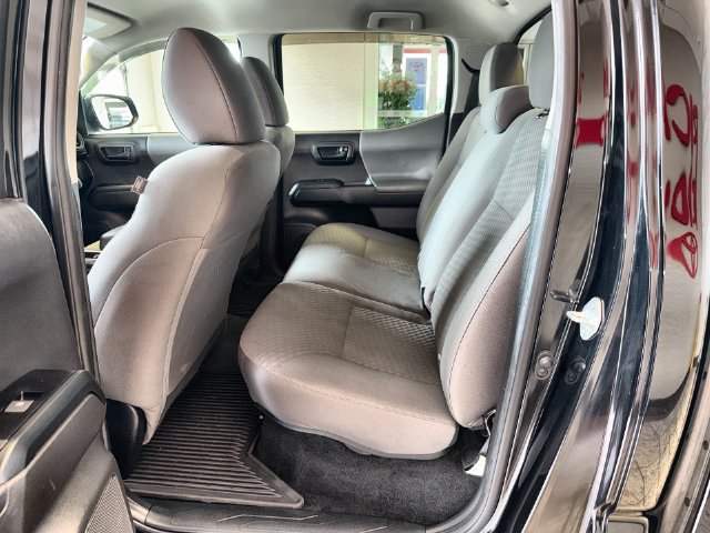 Used 2023 Toyota Tacoma SR AWD/4WD image 22