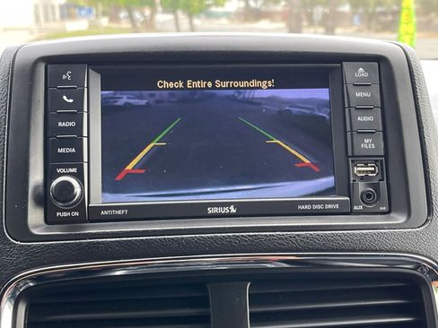 Used 2018 Dodge Grand Caravan GT FWD image 34