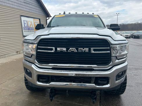 Used 2019 RAM 3500 Big Horn image 2