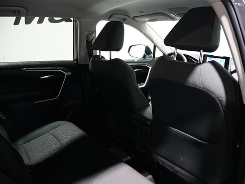 Used 2023 Toyota RAV4 XLE image 10