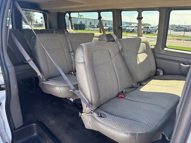 Used 2024 Chevrolet Express 3500 LT w/ LT Preferred Equipment Group RWD image 15