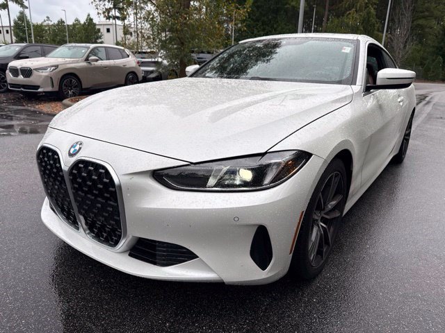 Used 2025 BMW 430i Coupe w/ Premium Package RWD image 1
