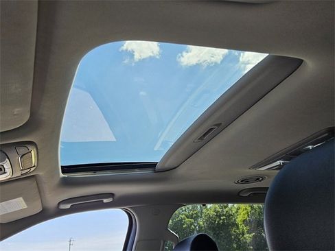 Used 2021 Kia Telluride EX w/ EX Premium Package image 5