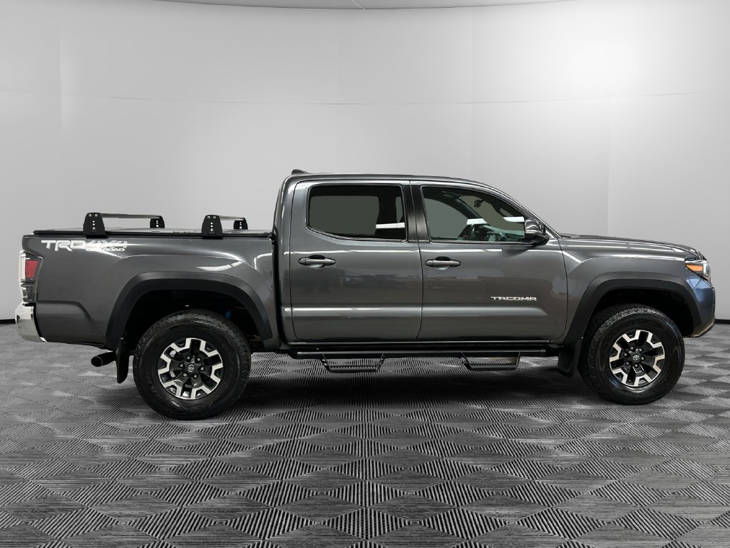 Used 2021 Toyota Tacoma TRD Off-Road AWD/4WD image 8