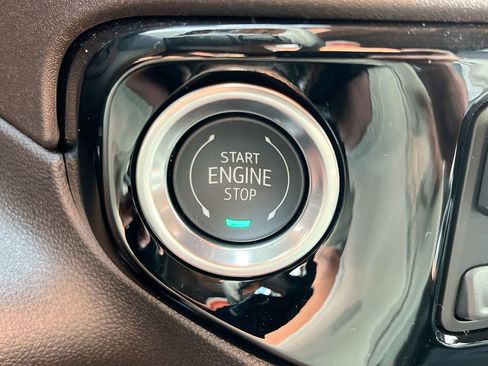 New 2026 GMC Sierra 3500 SLT AWD/4WD image 27