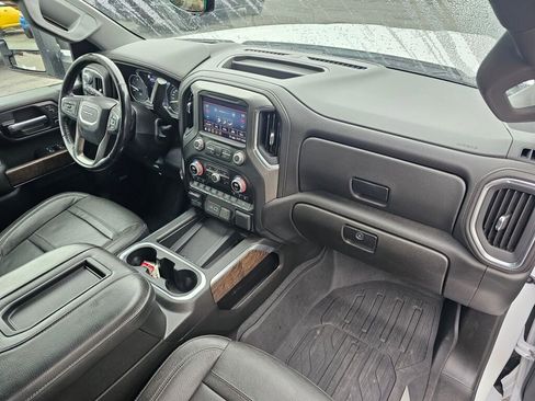 Used 2020 GMC Sierra 3500 Denali w/ Denali Ultimate Package AWD/4WD image 11