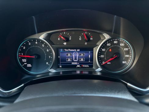 Used 2021 Chevrolet Equinox LT image 53