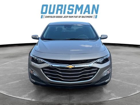 Used 2025 Chevrolet Malibu LT FWD image 8