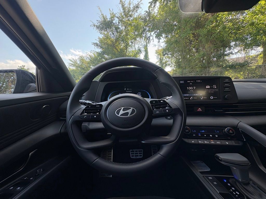 New 2026 Hyundai Elantra SEL Sport Premium FWD image 27
