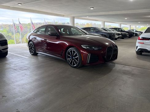 Used 2023 BMW i4 M50 w/ Premium Package image 6