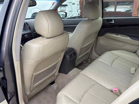Used 2011 INFINITI G37 x Sedan w/ Premium Pkg AWD/4WD image 18