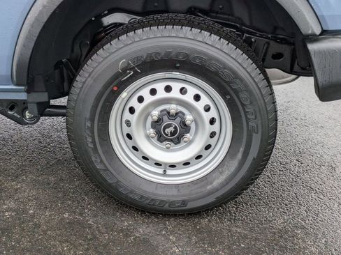 New 2025 Ford Bronco Base image 14